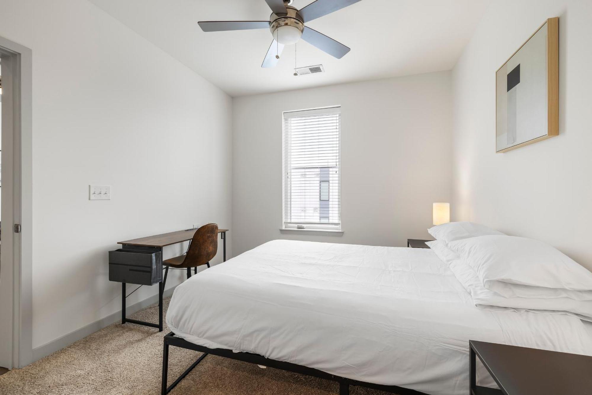 Modern Nulu 2br Cozysuites 10